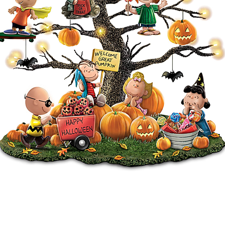 PEANUTS Its the Great Pumpkin Illuminated Halloween Tabletop Tree